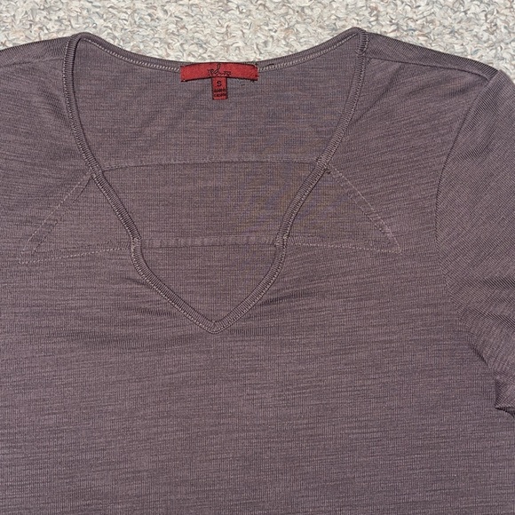 Red by BKE Plum Shirt Geometrical cutouts - Picture 3 of 5